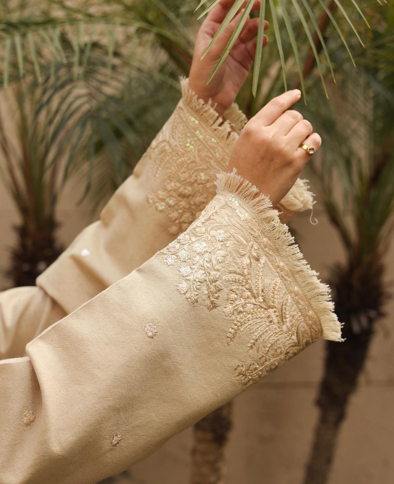 Beige Blossom - Dhanak Fabric 2-Piece Suit